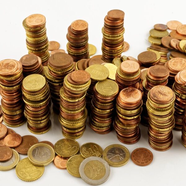 Solana (SOL) – Blockchain Degdeg Ah, Raqiis Ah oo Mustaqbal Leh